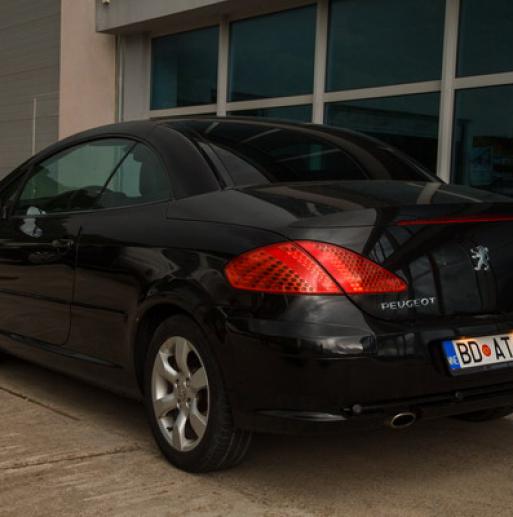 Peugeot 307 CC photo 3